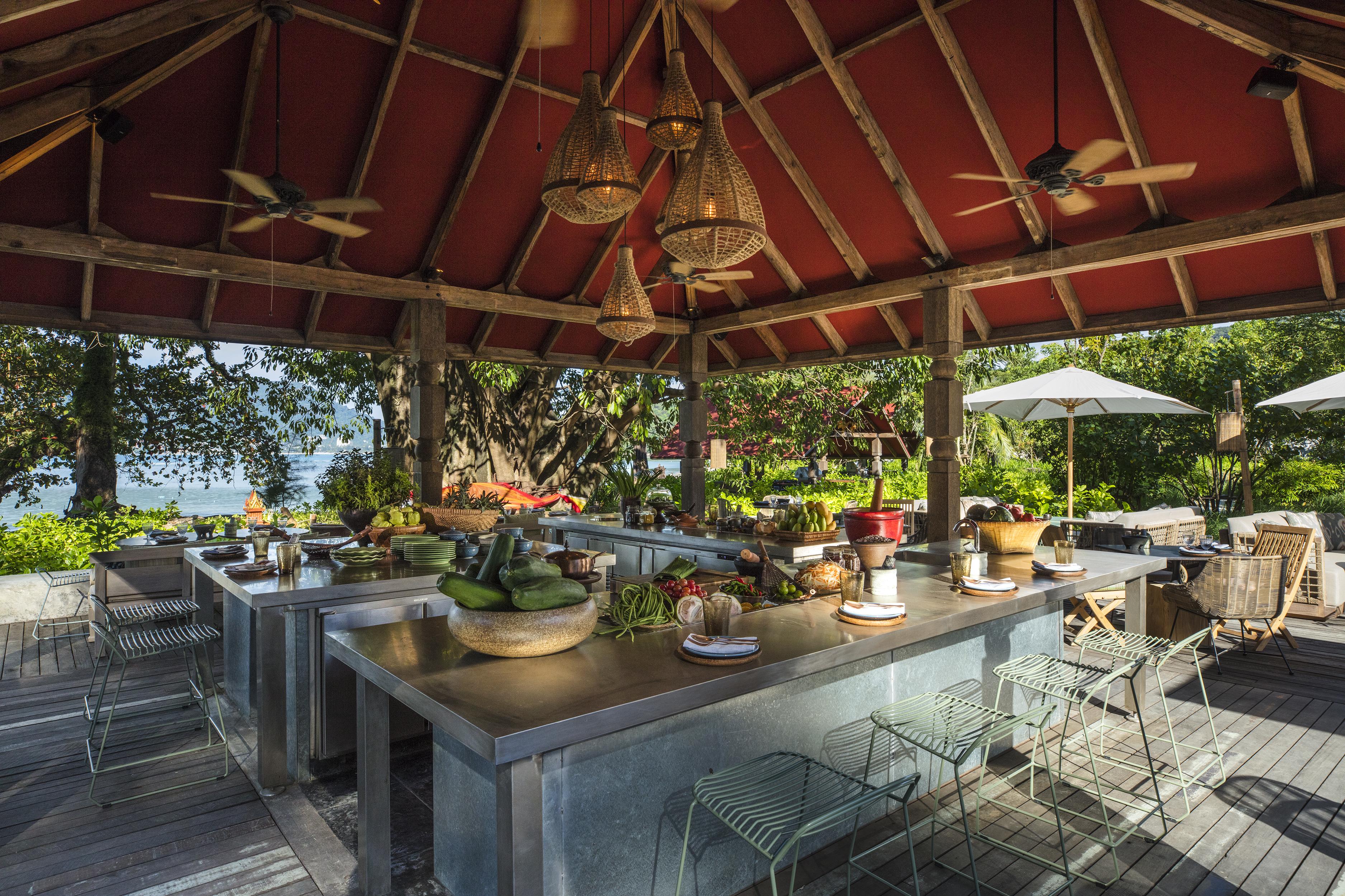 Rosewood Phuket Hotel Patong Exterior photo